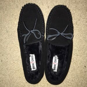 Black moccasins.